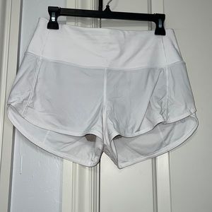 Size 6 lululemon shorts